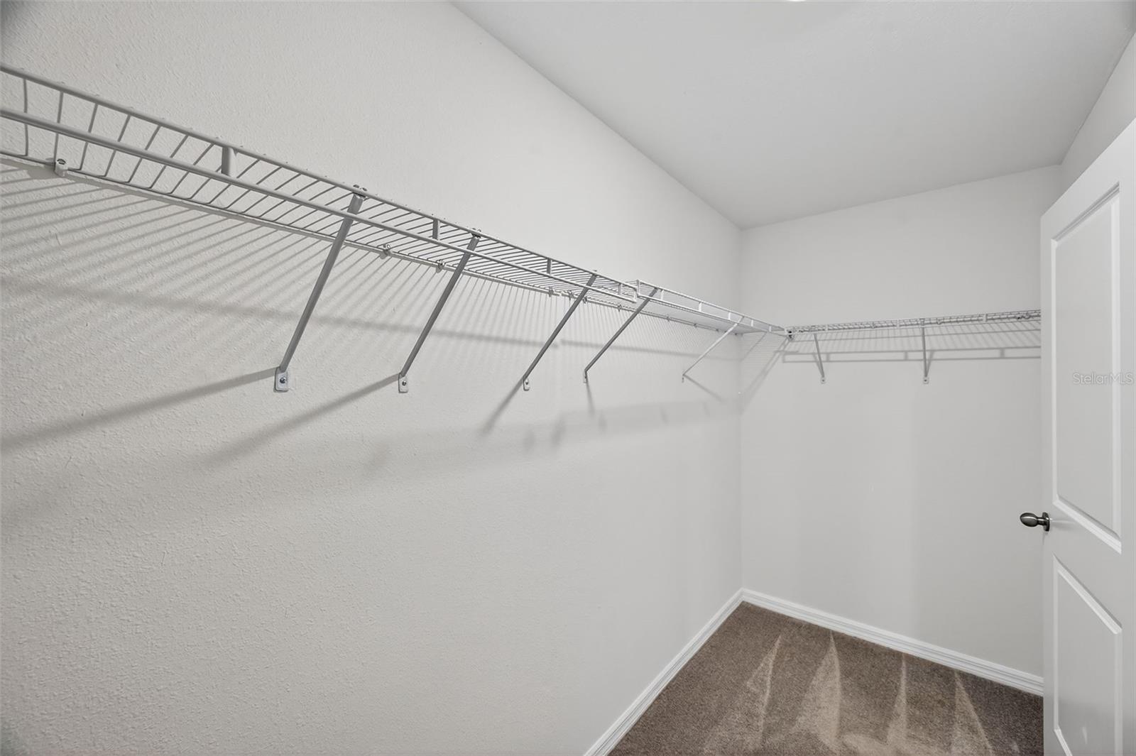 LAKESIDE SOUTH - Residential