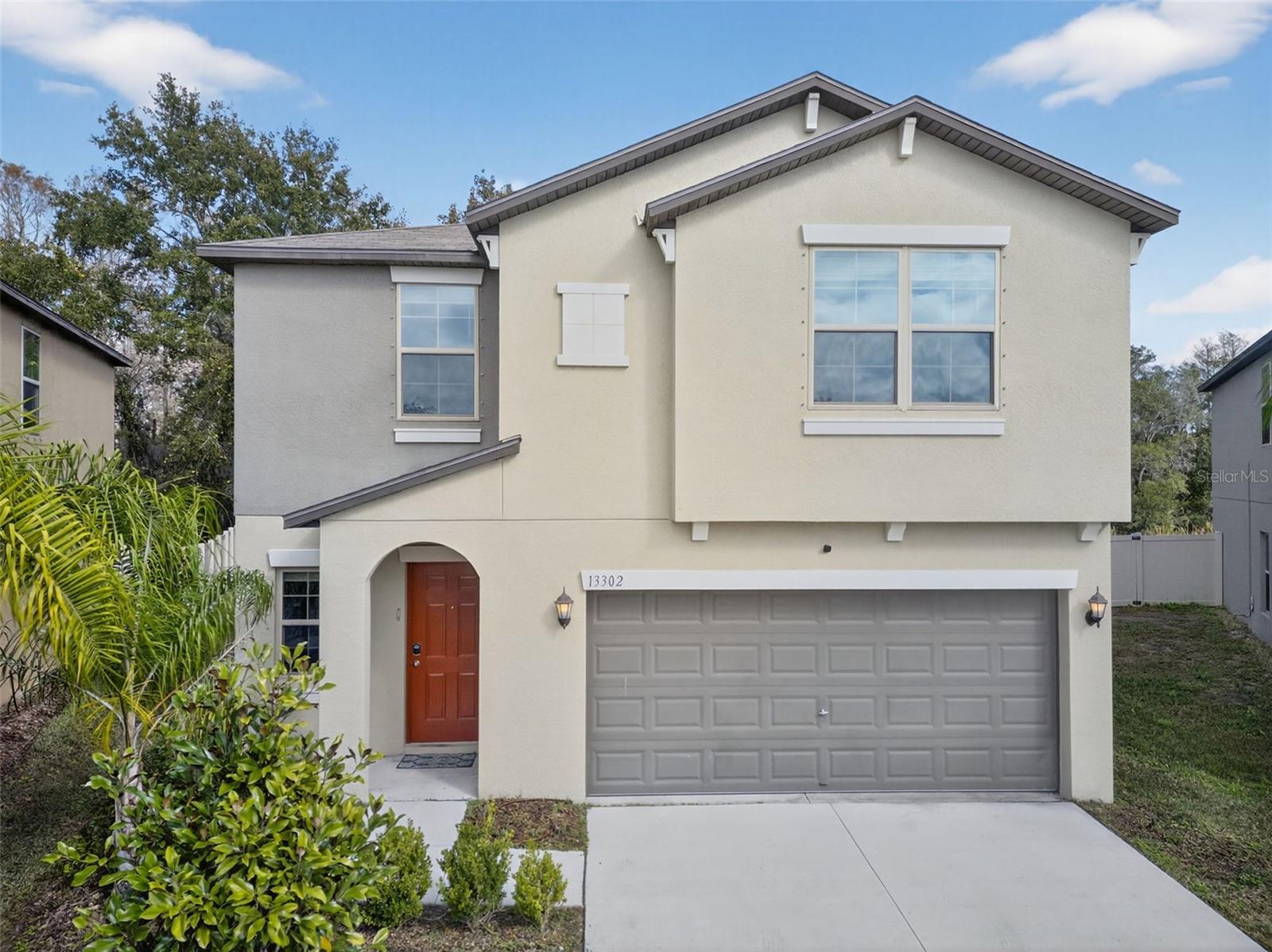 LAKESIDE SOUTH - Residential