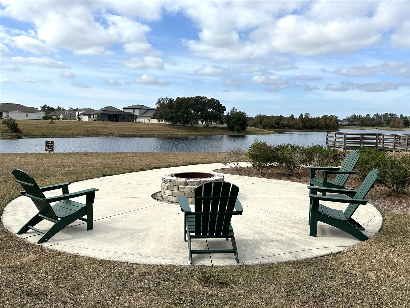 LAKESIDE SOUTH - Residential