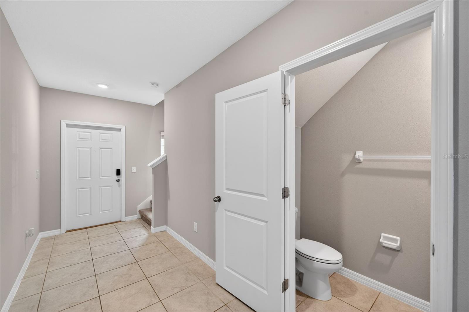 LAKESIDE SOUTH - Residential