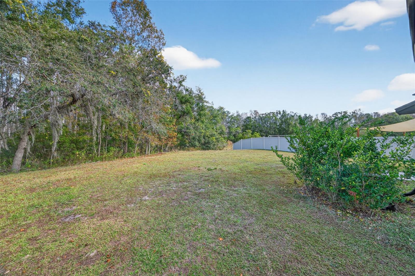 LAKESIDE SOUTH - Residential