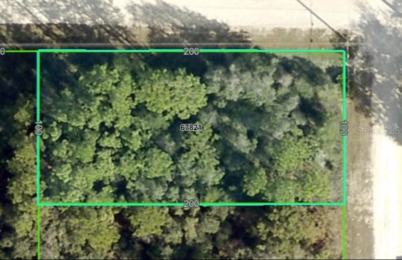 Welcome to Royal Highlands in Weeki Wachee! Ready to build? Discover the perfect opportunity for your dream home on this spacious CORNER 0.46 acre lot. Located in the upcoming Royal Highlands community, featuring NO HOA, NO CDD and is NOT in a FLOOD ZONE. Only minutes from the very best Hernando county has to offer, including shopping, dining, entertainment, parks, golf, attractions, and services. Close to Hwy 50 , Hwy 19, and the Veterans Expressway giving you direct access to Tampa, Orlando, Clearwater, St. Pete, cruises, airports, attractions, theme parks, and miles of Florida's white sand beaches. Enjoy the convenience while embracing the tranquility of rural living, making it an ideal choice for those seeking both accessibility and peace. Don’t miss out on this rare opportunity to own a prime piece of land in a sought-after location. Come by and see it today!