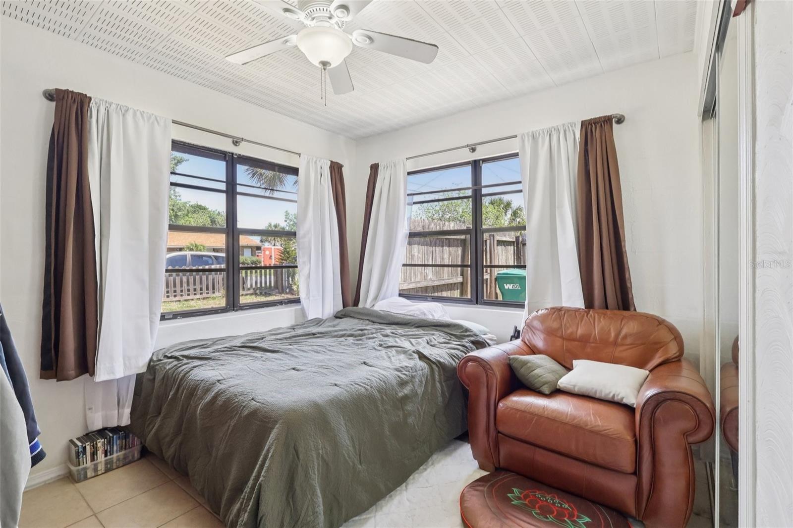 MCARTHURS UNREC SUB - Residential