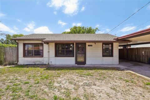 Photo of 1529 Mac Arthur Lane, Cocoa, FL 32922 (MLS # O6396723)