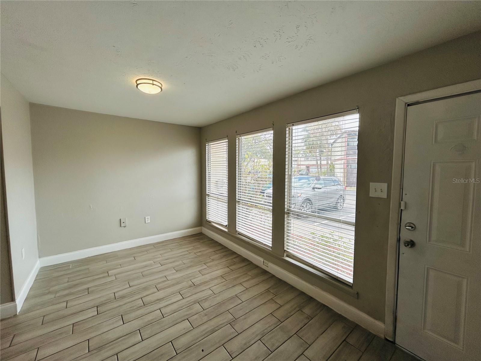 3922 CRAYRICH CIRCLE C-4