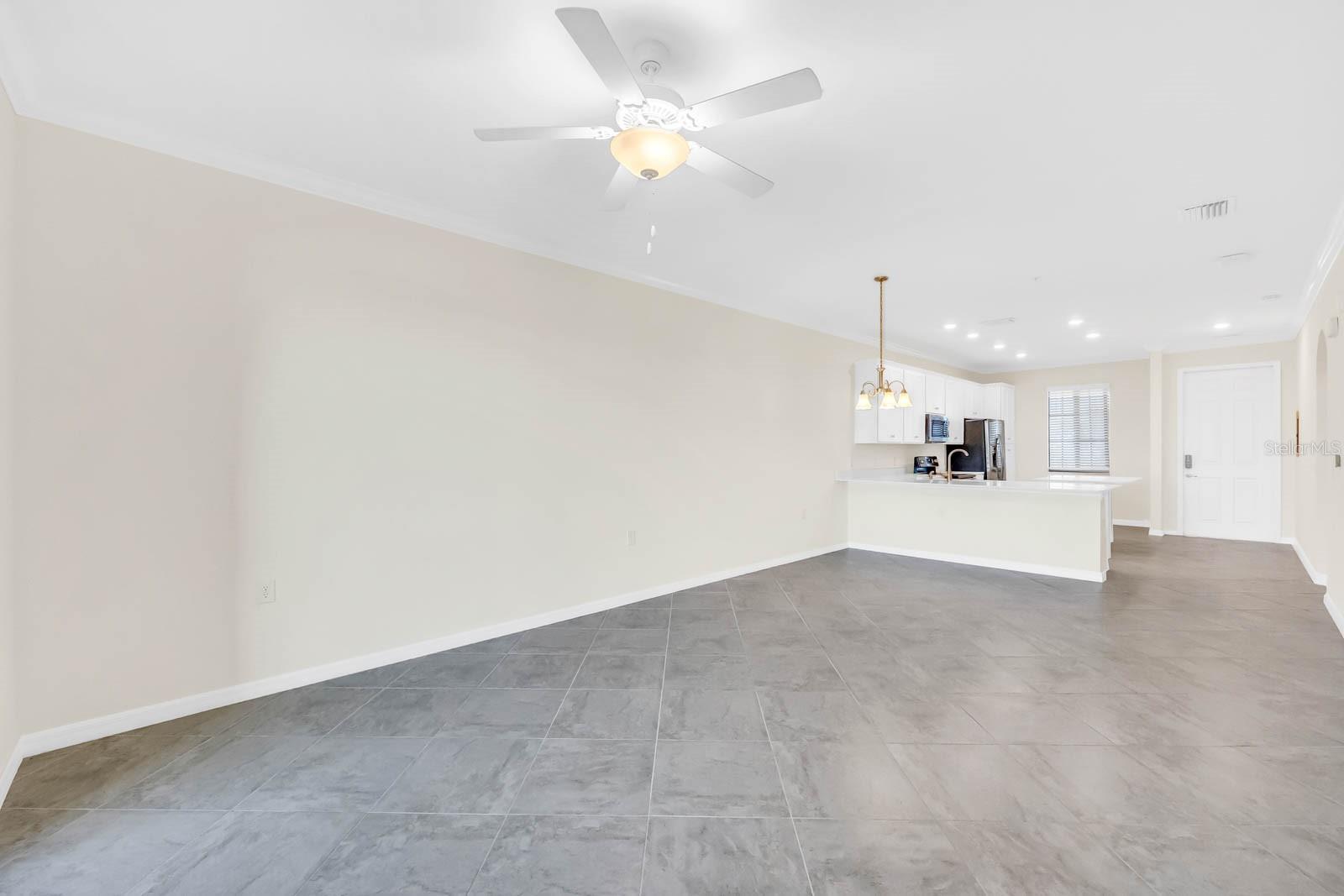 TERRACE IV AT LAKEWOOD NATIONAL PH I - Residential Lease