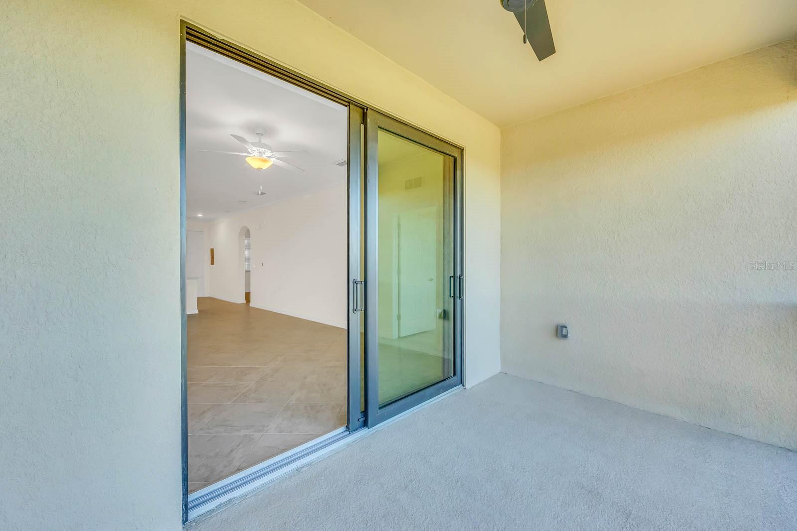 TERRACE IV AT LAKEWOOD NATIONAL PH I - Residential Lease