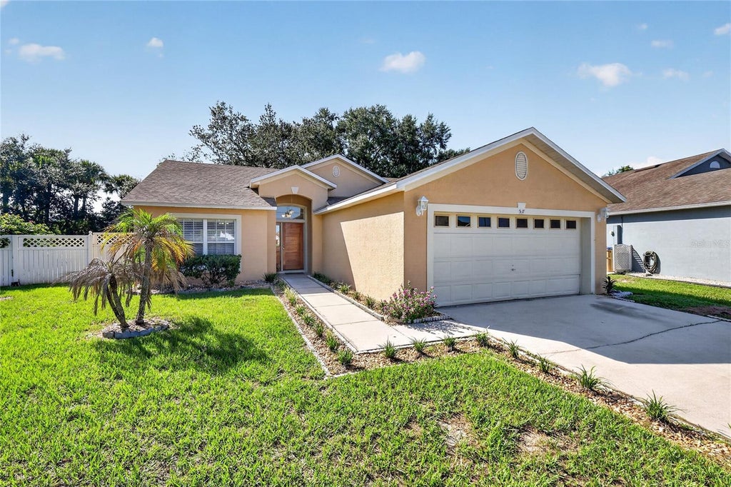 Photo of 517 Peppermill Circle, Kissimmee, FL 34758 (MLS # G5116445)