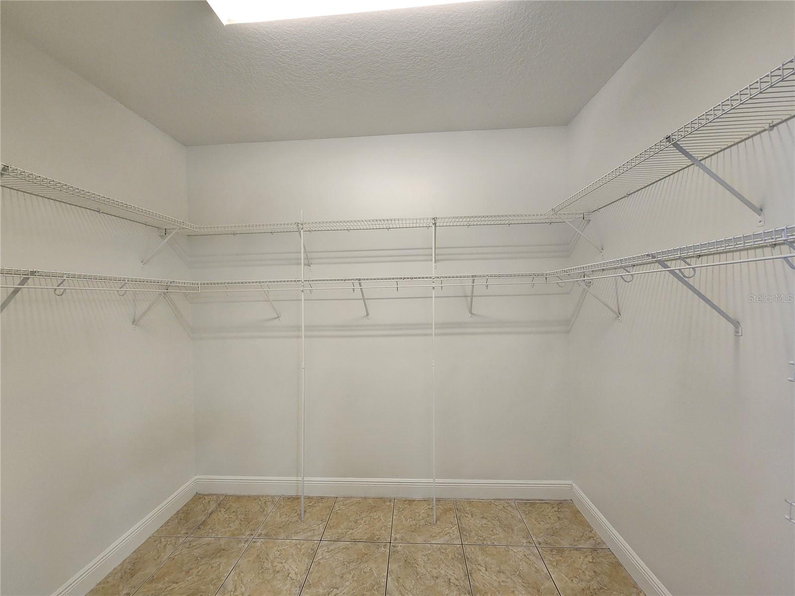 WYNDHAM LAKES ESTATES - Residential