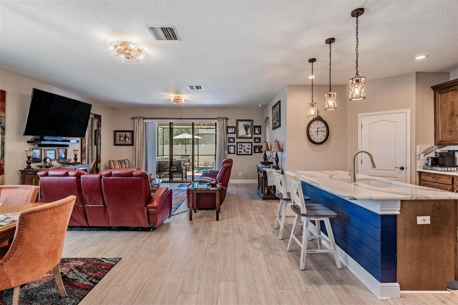 DEERFIELD LAKES - Residential