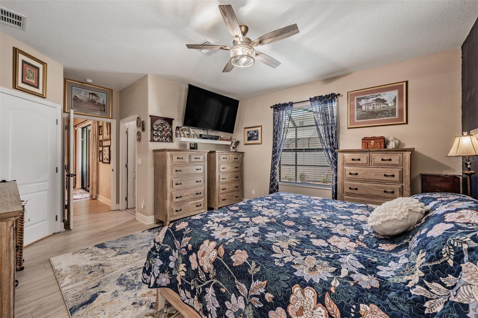 DEERFIELD LAKES - Residential