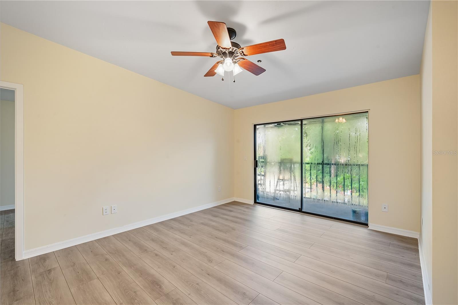 RAINTREE VILLAGE CONDO N - Residential Lease