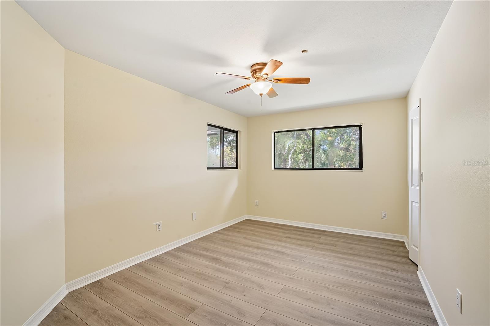 RAINTREE VILLAGE CONDO N - Residential Lease