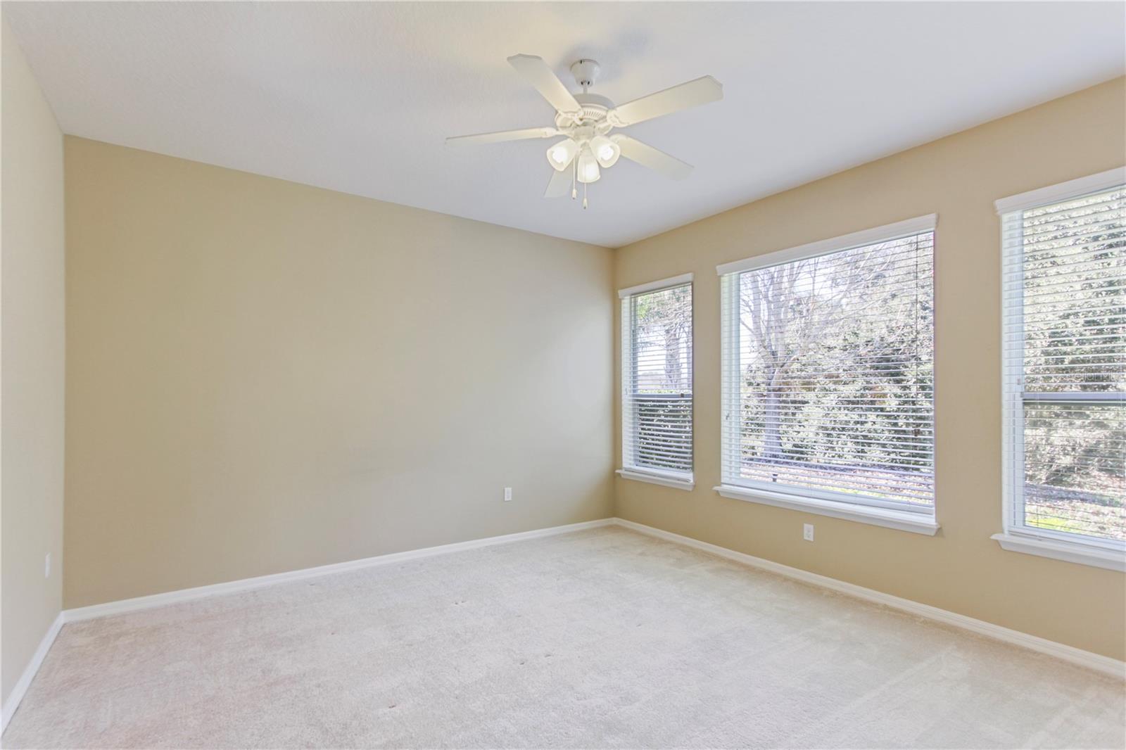 CASCADES/GROVELAND PH 2 - Residential