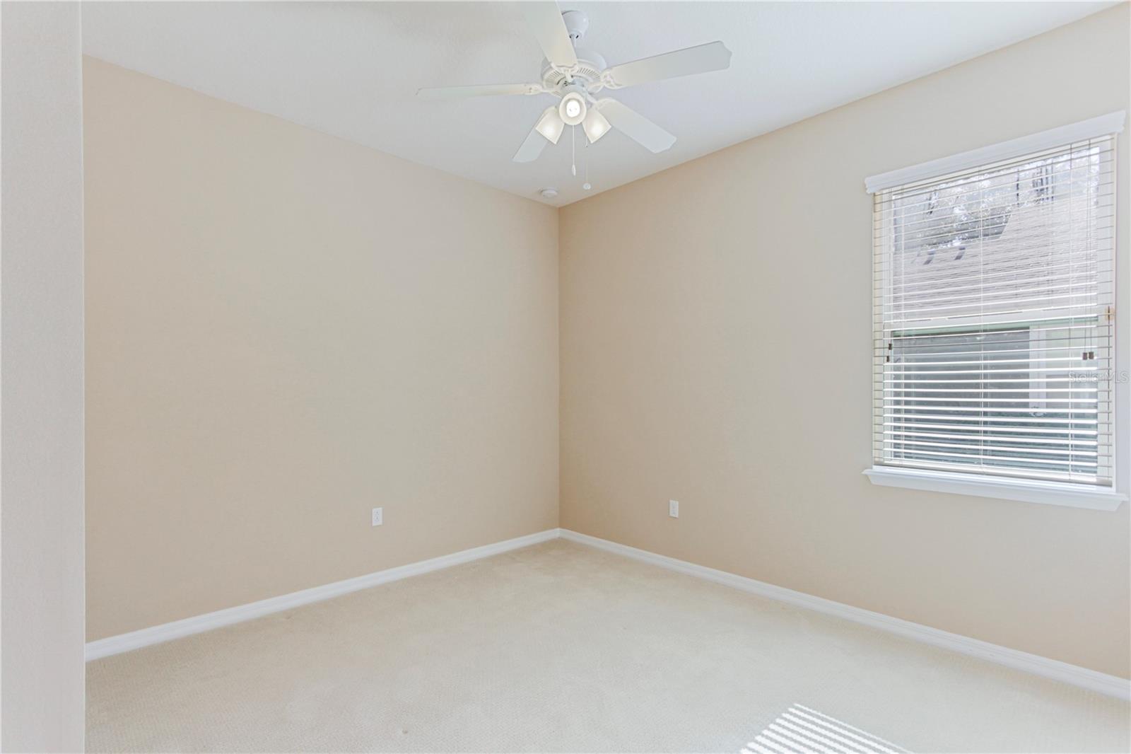 CASCADES/GROVELAND PH 2 - Residential