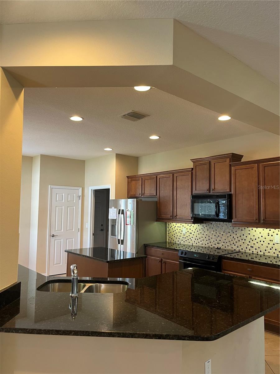 CASCADES/GROVELAND PH 2 - Residential