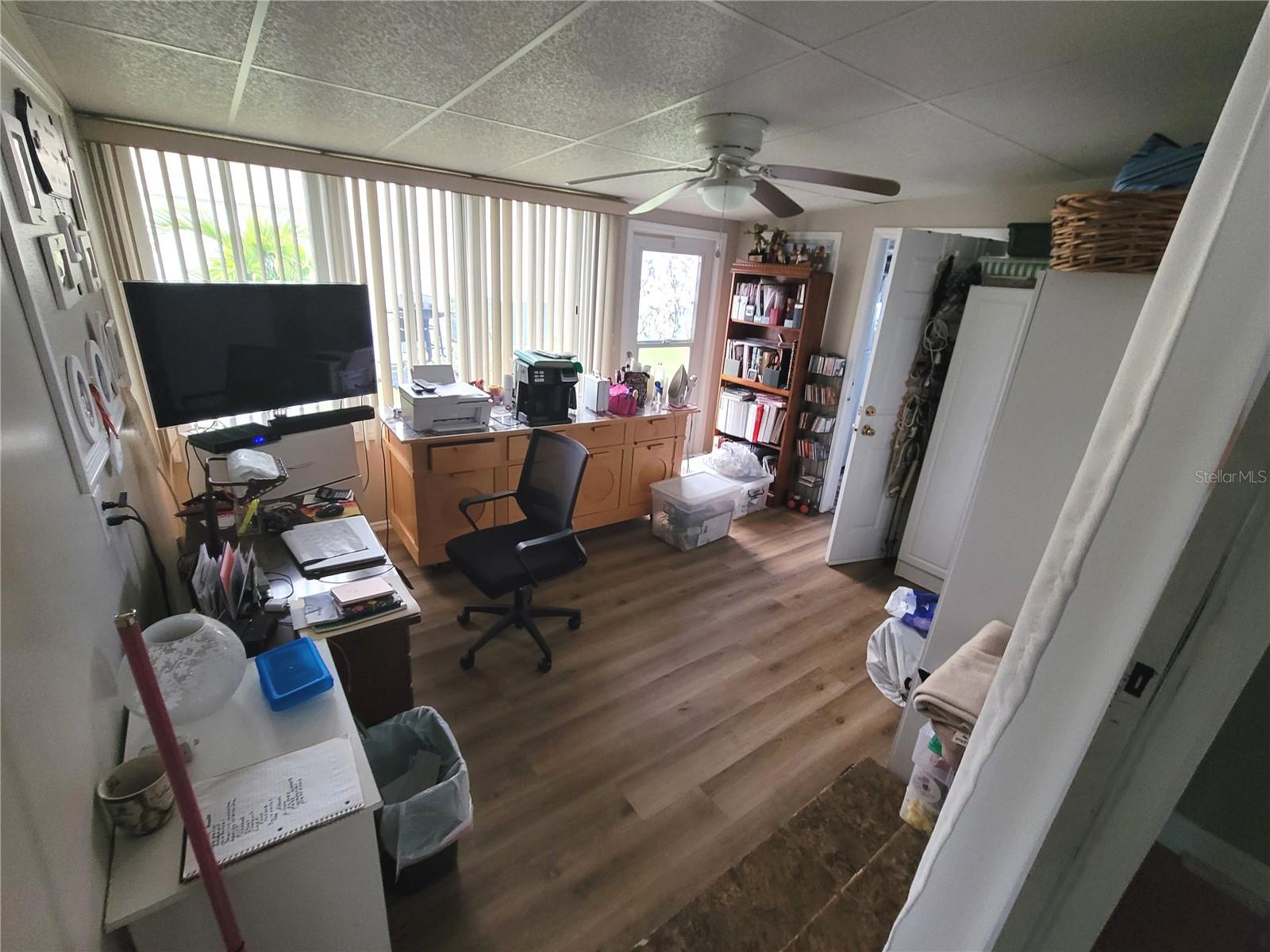 SWEETWATER GOLF & TENNIS CLUB FIRST ADD - Residential