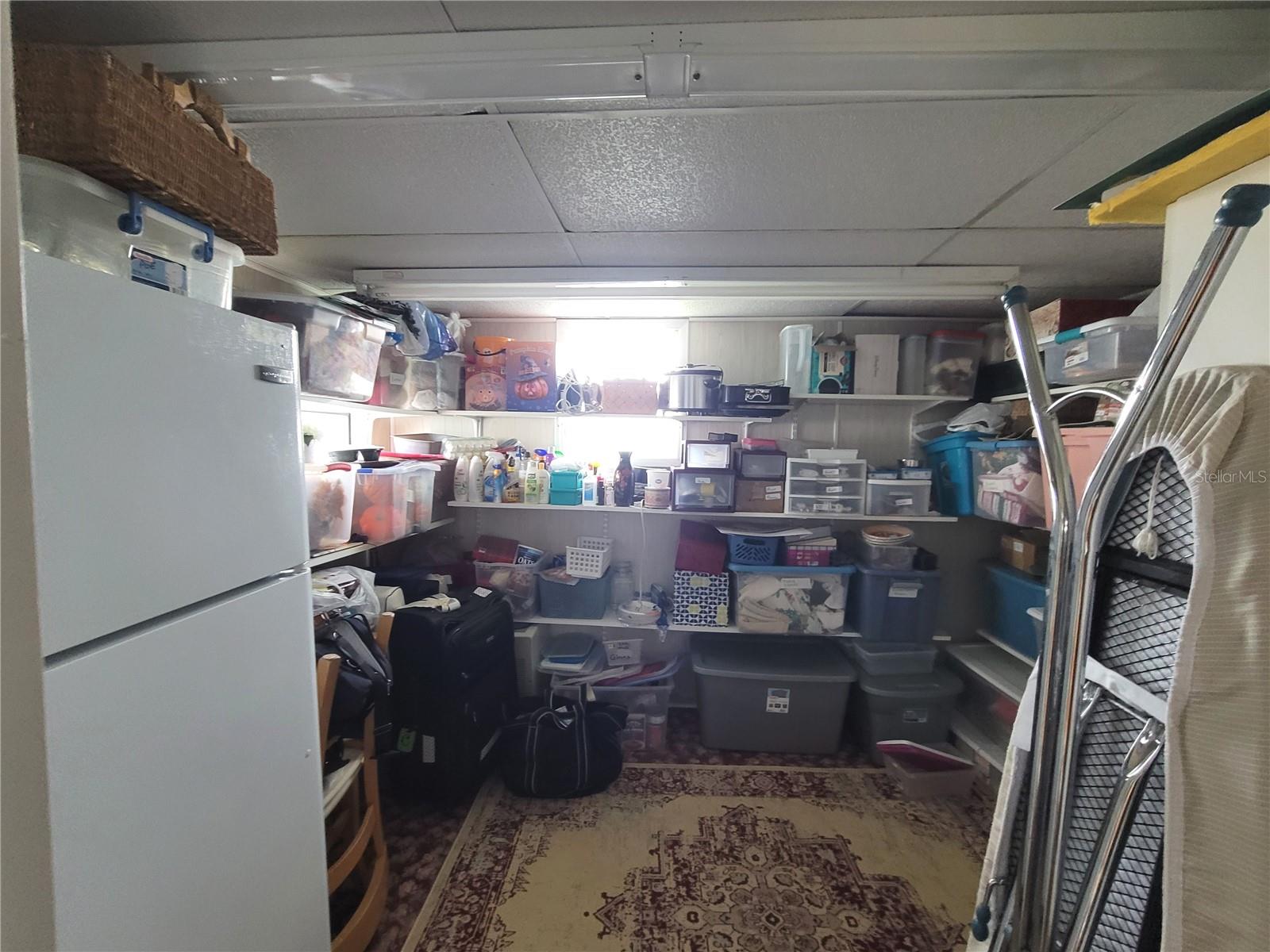 SWEETWATER GOLF & TENNIS CLUB FIRST ADD - Residential