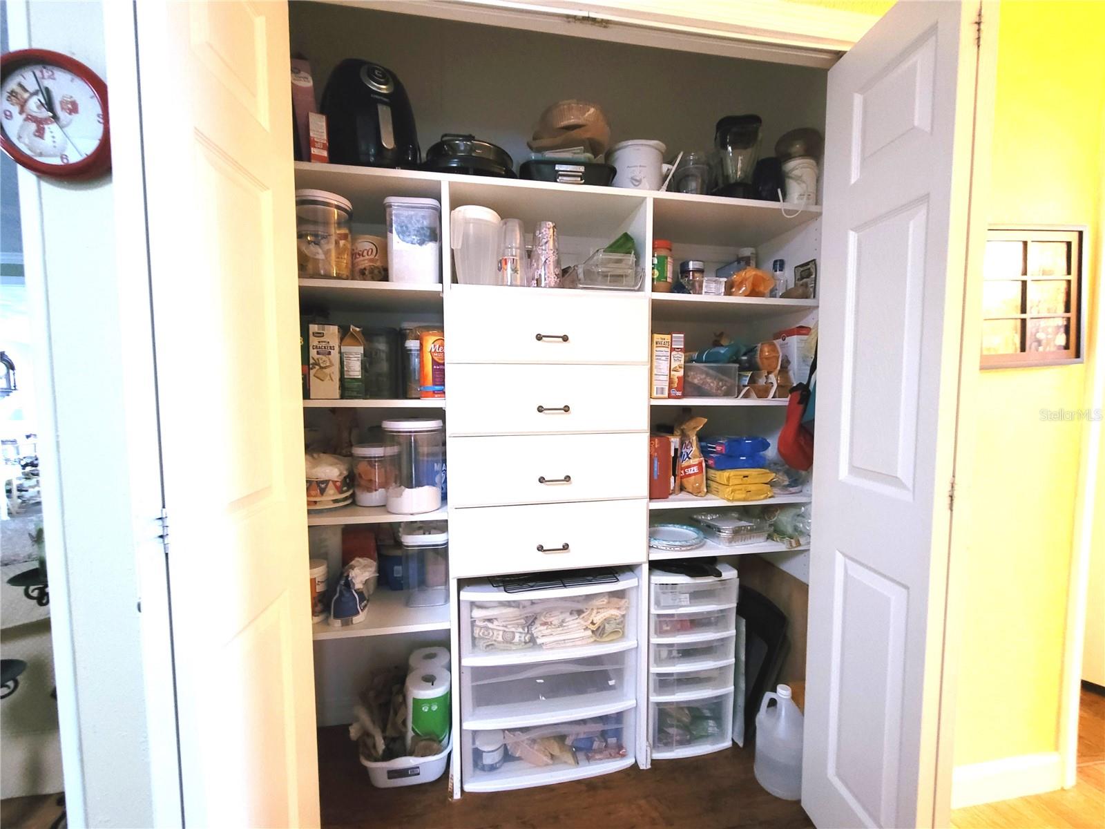 SWEETWATER GOLF & TENNIS CLUB FIRST ADD - Residential