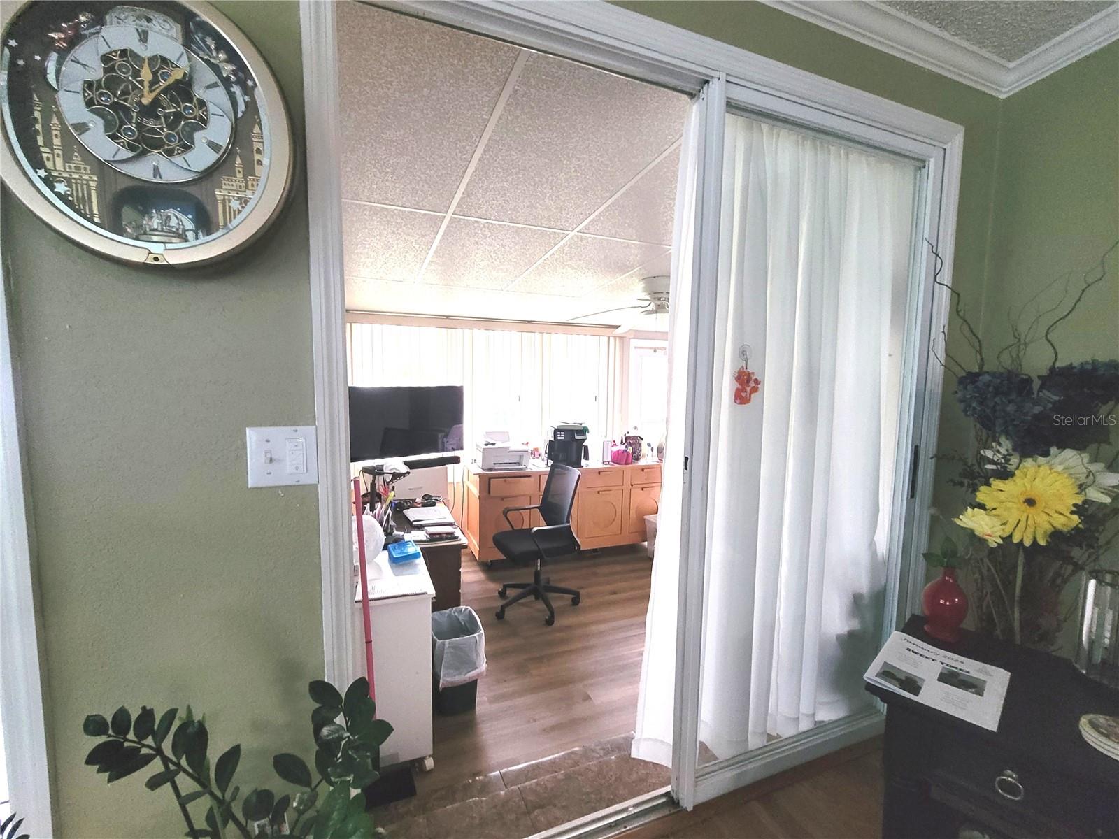 SWEETWATER GOLF & TENNIS CLUB FIRST ADD - Residential