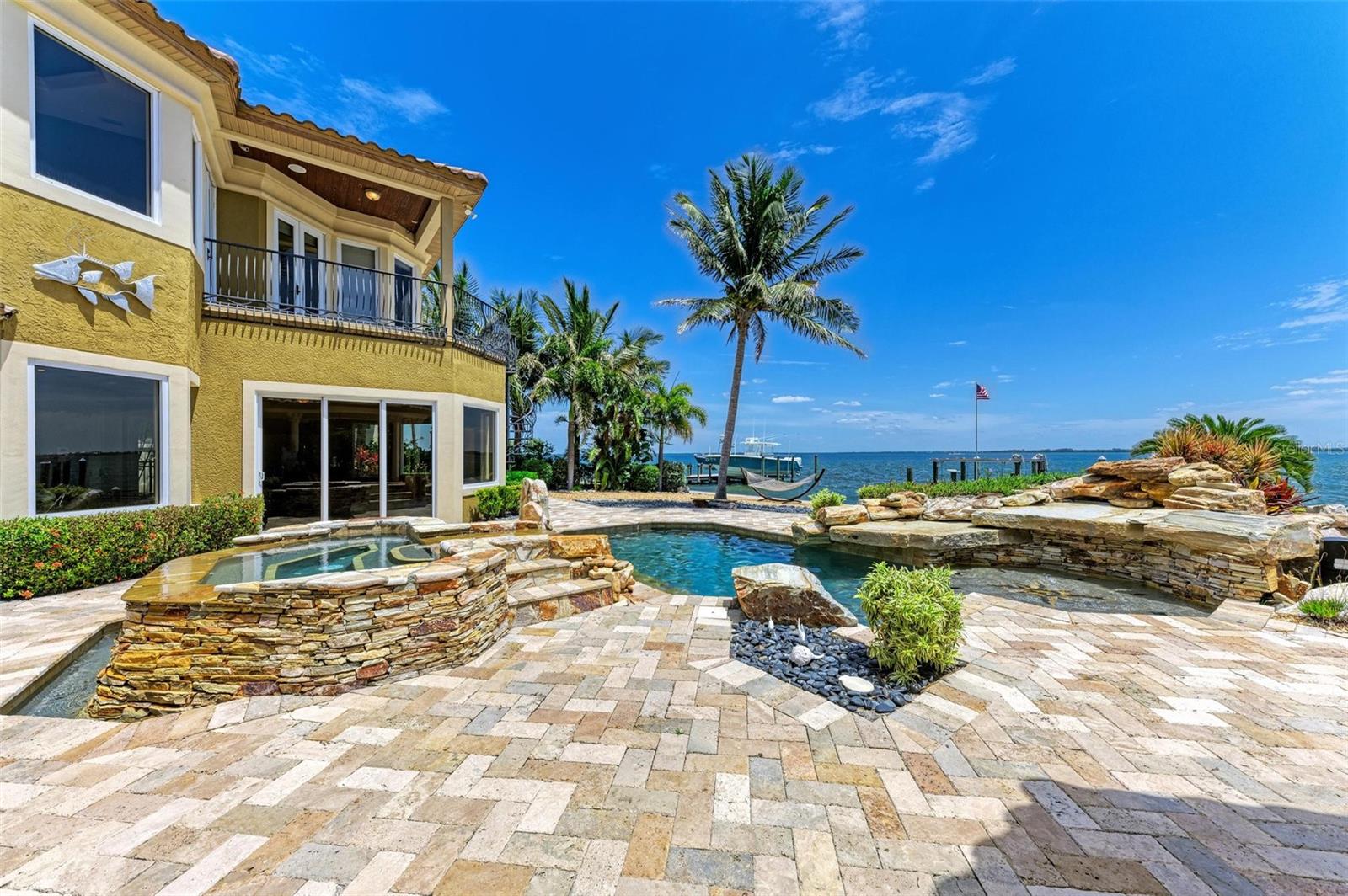 KEY ROYALE 10TH ADD - Residential