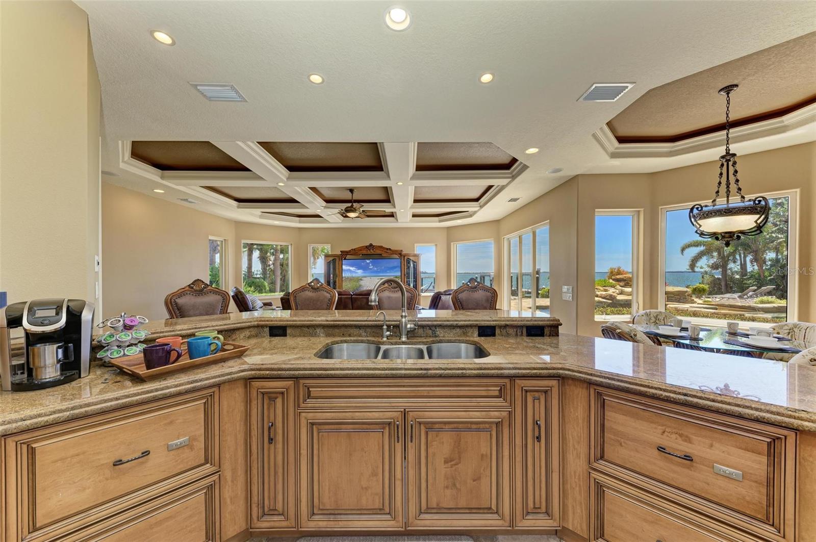 KEY ROYALE 10TH ADD - Residential