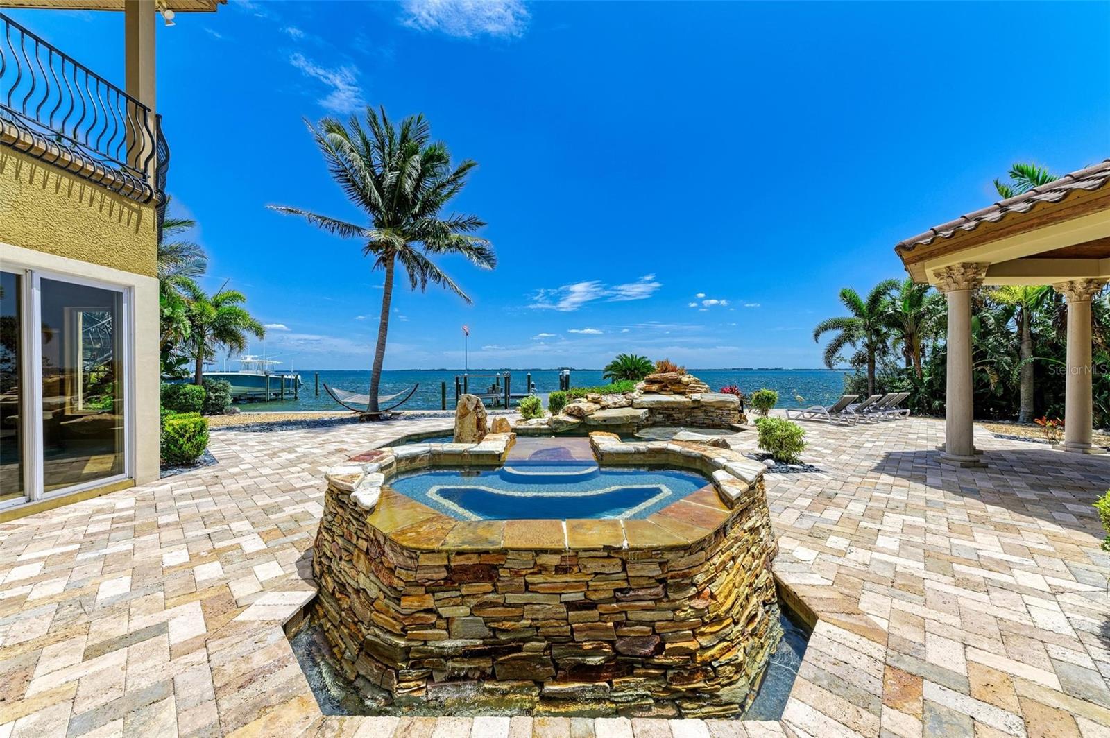 KEY ROYALE 10TH ADD - Residential