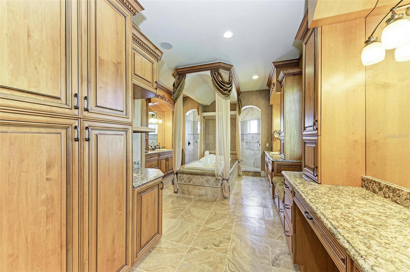 KEY ROYALE 10TH ADD - Residential