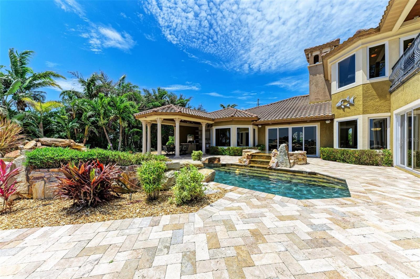 KEY ROYALE 10TH ADD - Residential