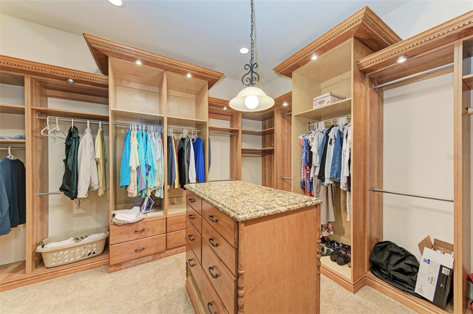 KEY ROYALE 10TH ADD - Residential