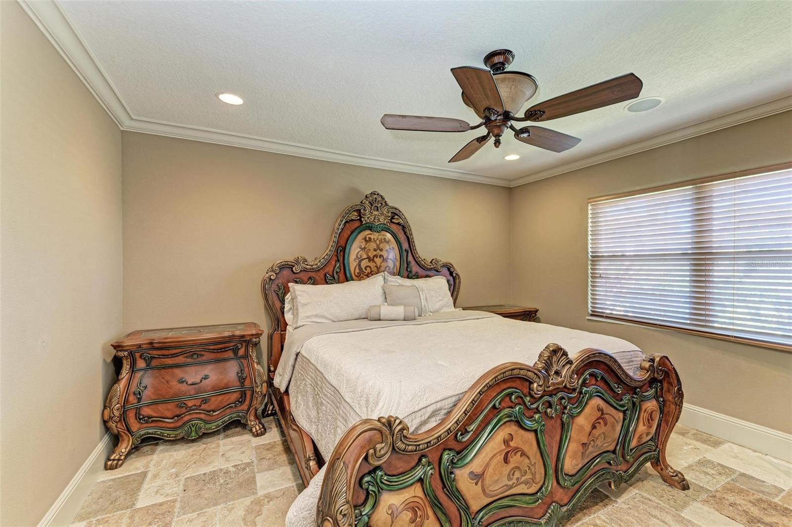 KEY ROYALE 10TH ADD - Residential