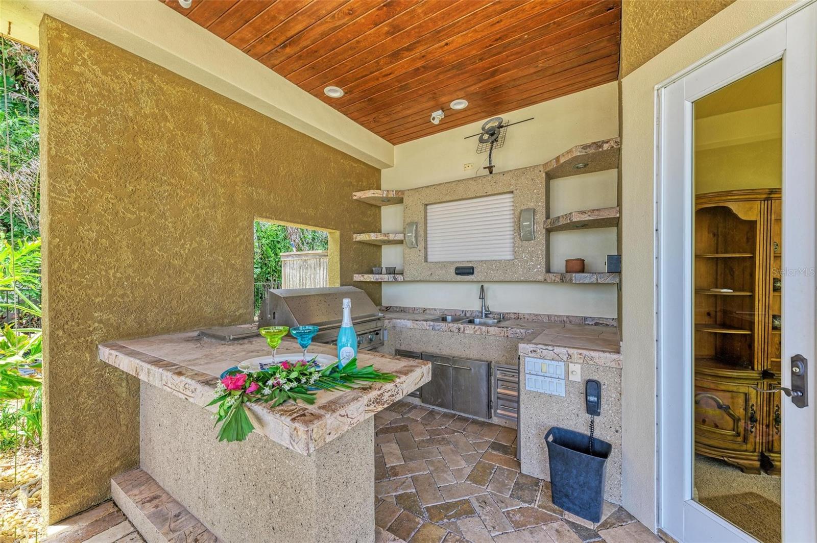 KEY ROYALE 10TH ADD - Residential