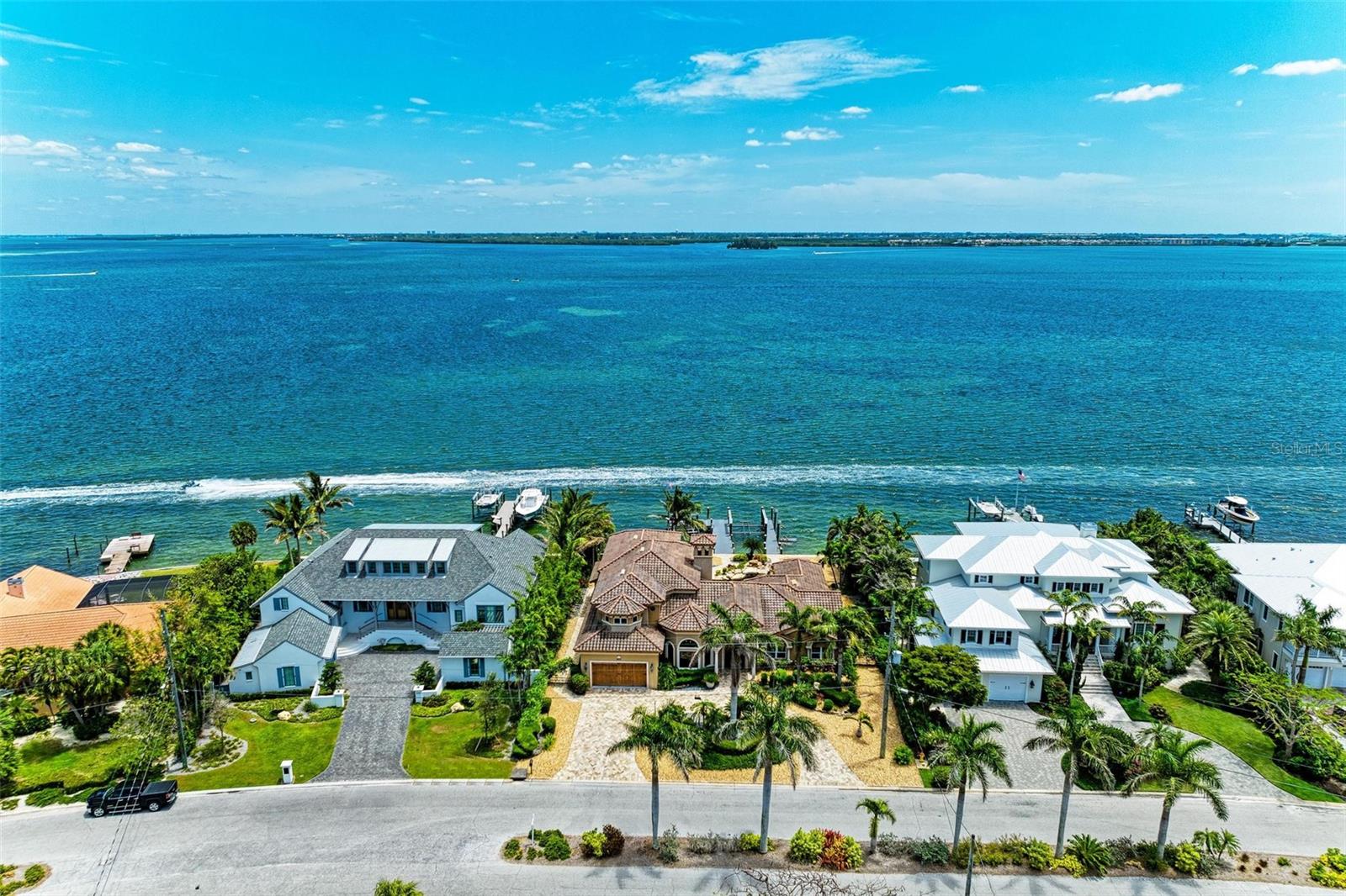 KEY ROYALE 10TH ADD - Residential