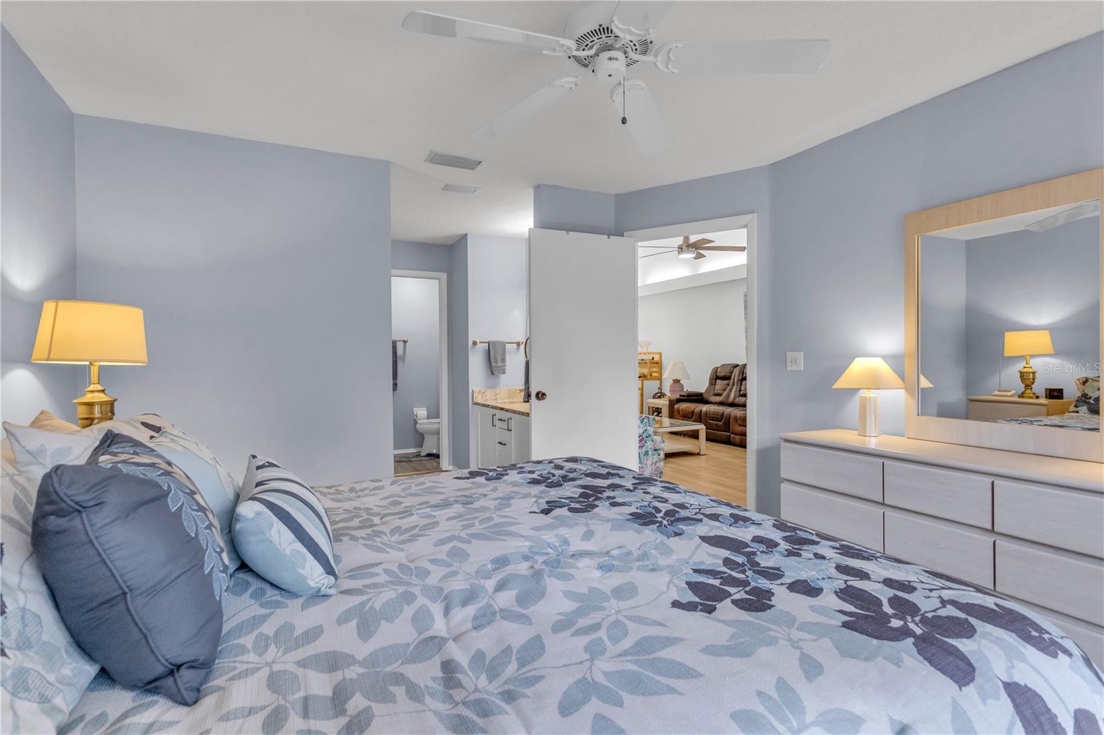 CASA DEL SOL SEC VI - Residential