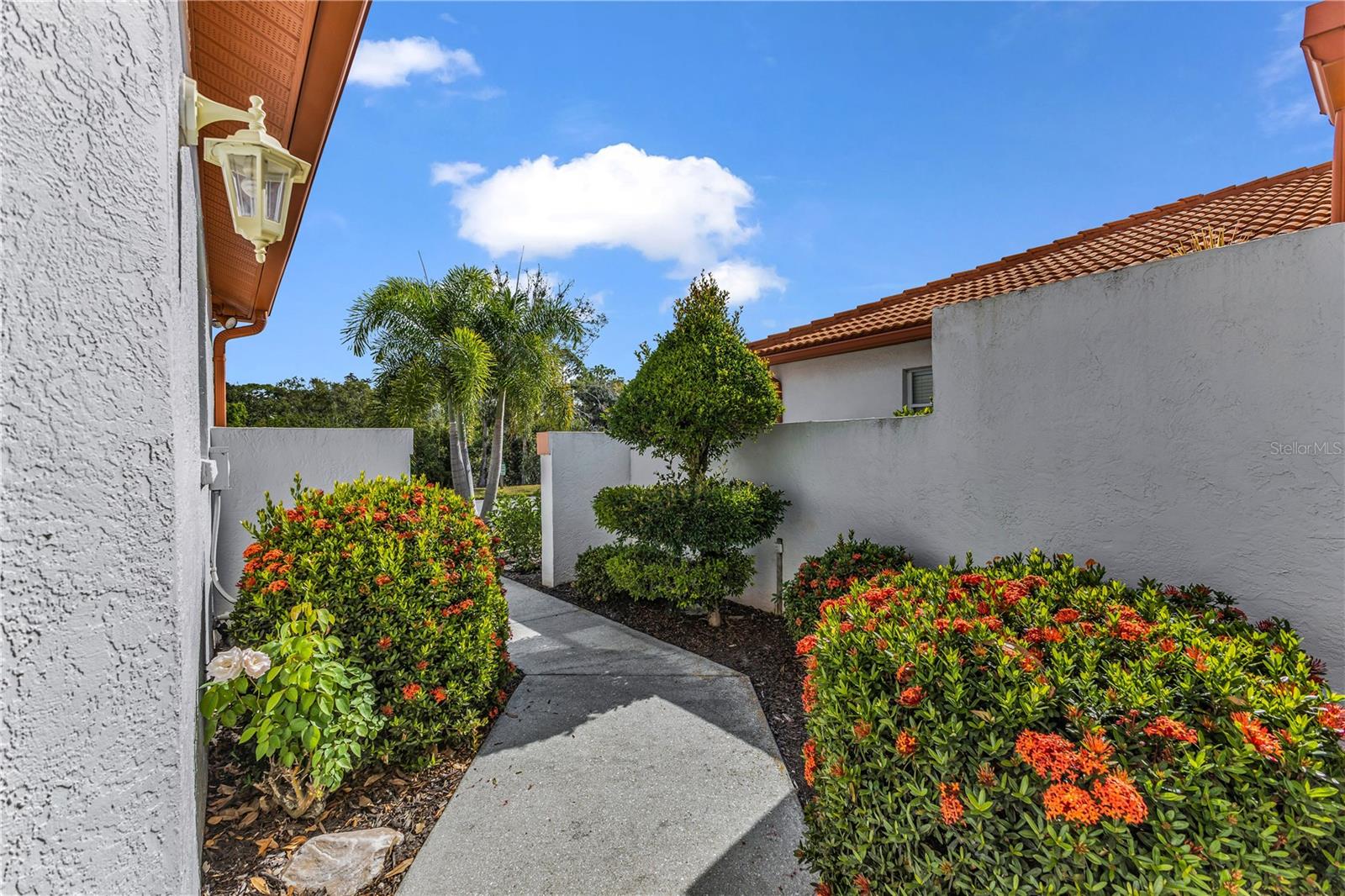 CASA DEL SOL SEC VI - Residential