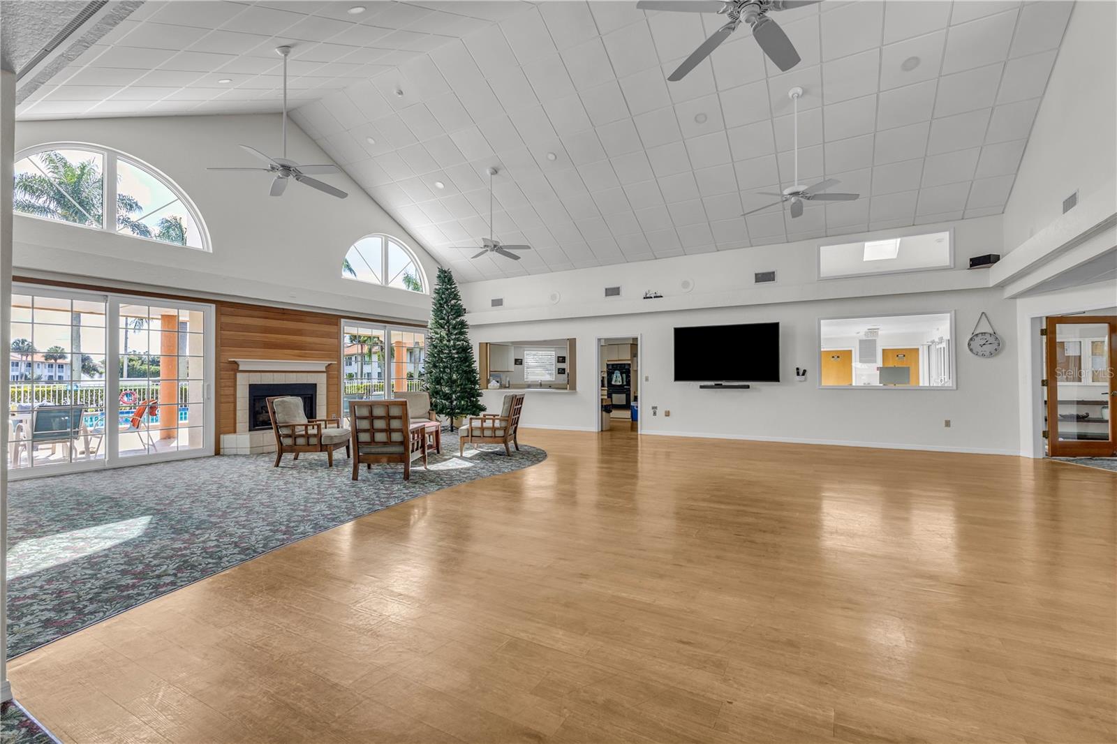 CASA DEL SOL SEC VI - Residential