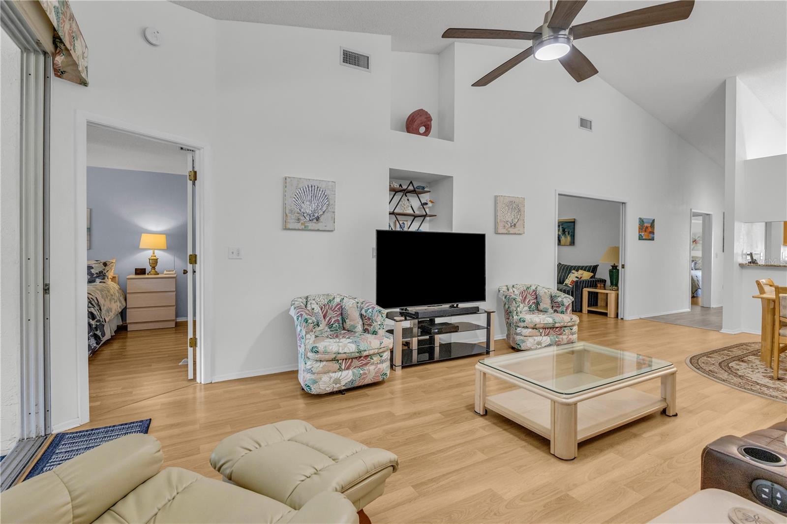 CASA DEL SOL SEC VI - Residential