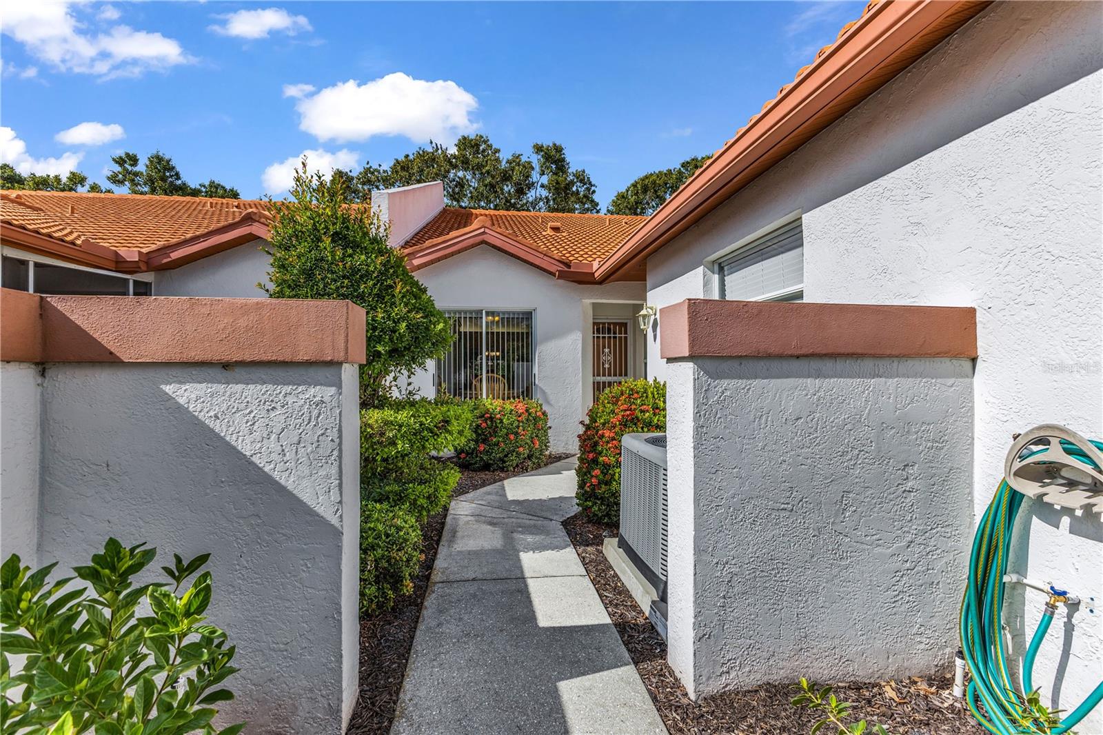 CASA DEL SOL SEC VI - Residential