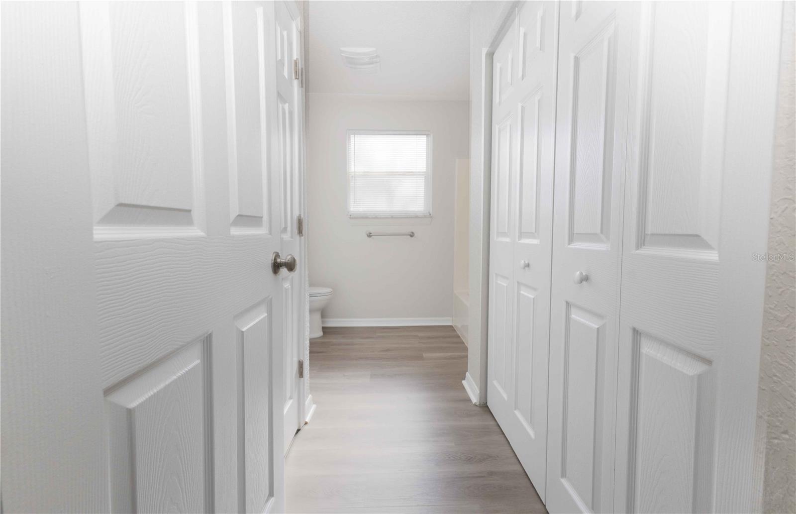 CARLTON VILLAGE PARK - Residential