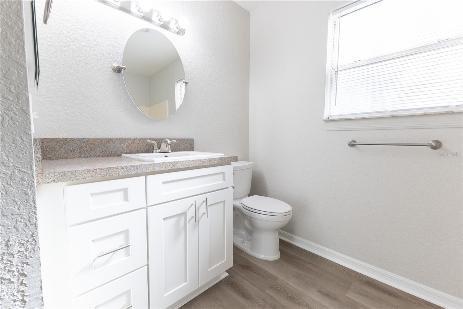 CARLTON VILLAGE PARK - Residential