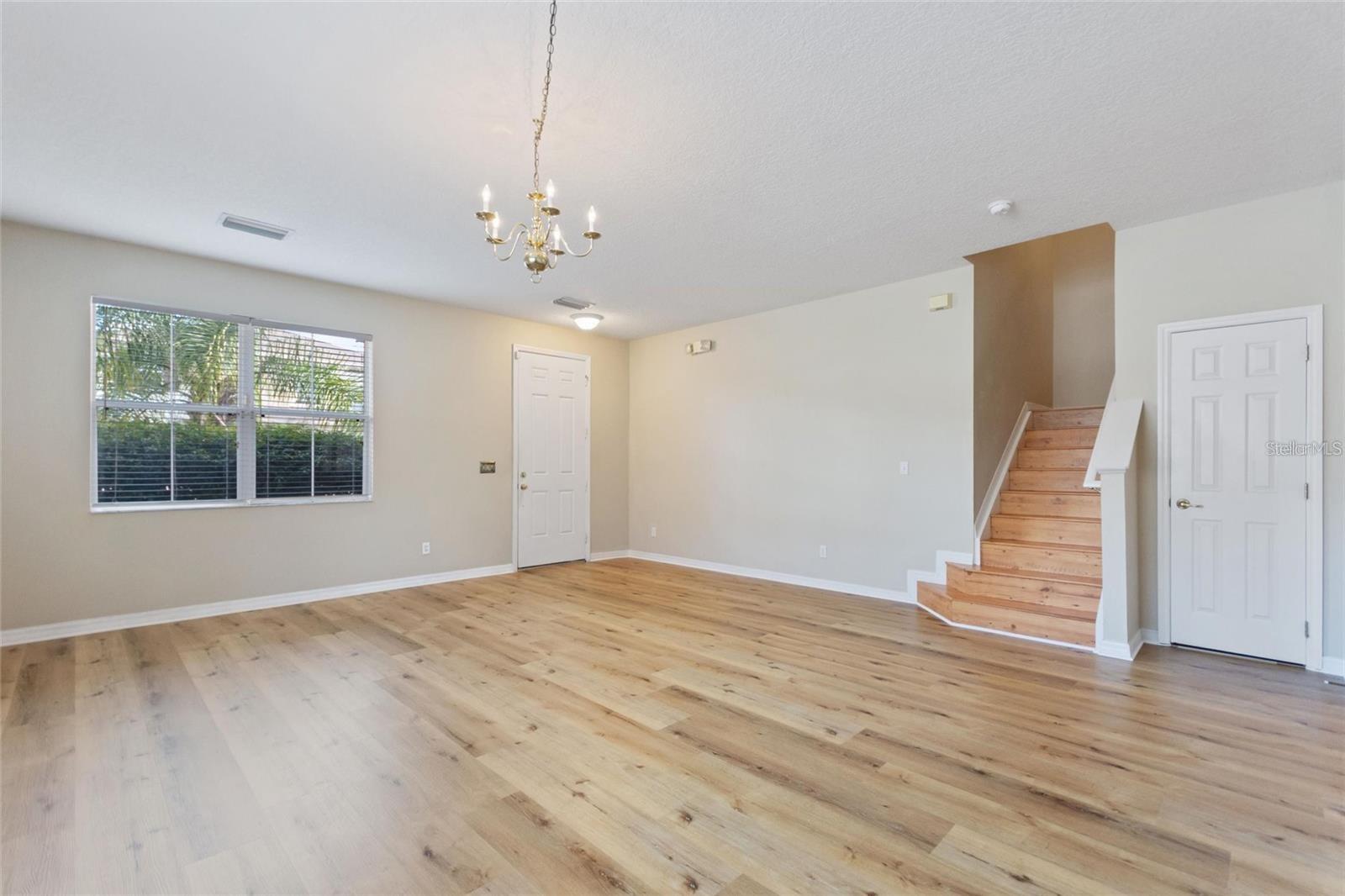 LEGACY PARK PH 02 - Residential Lease