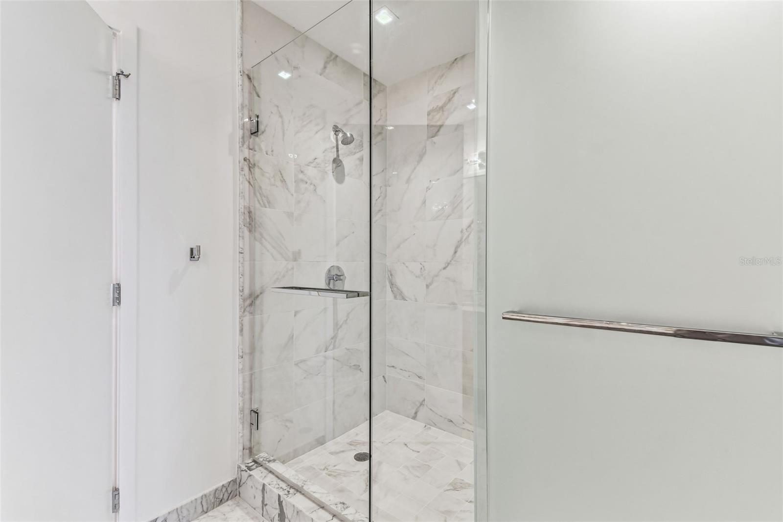 RITZ CARLTON RESIDENCES - Residential Lease