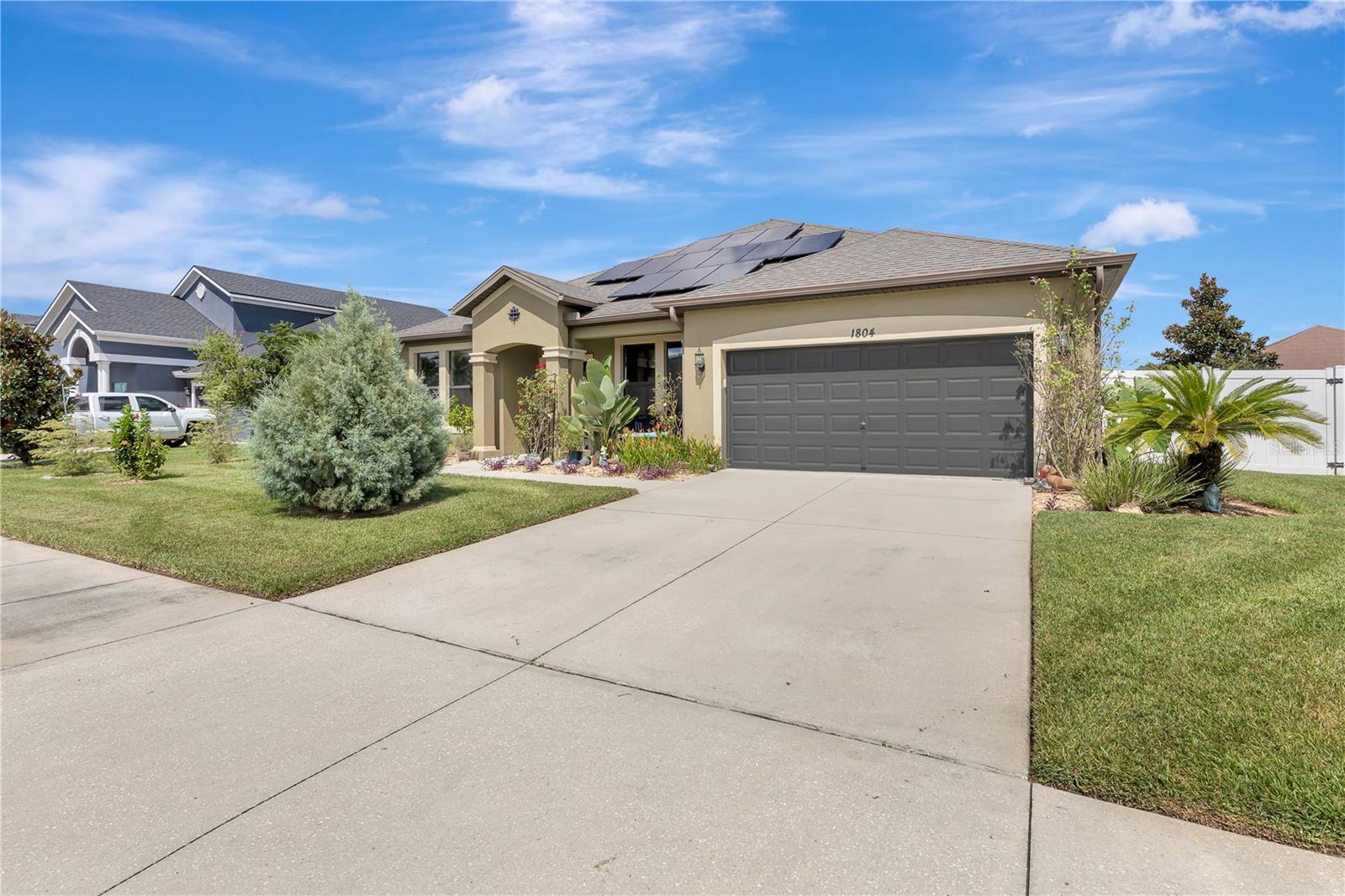 WALDEN POINTE - Residential