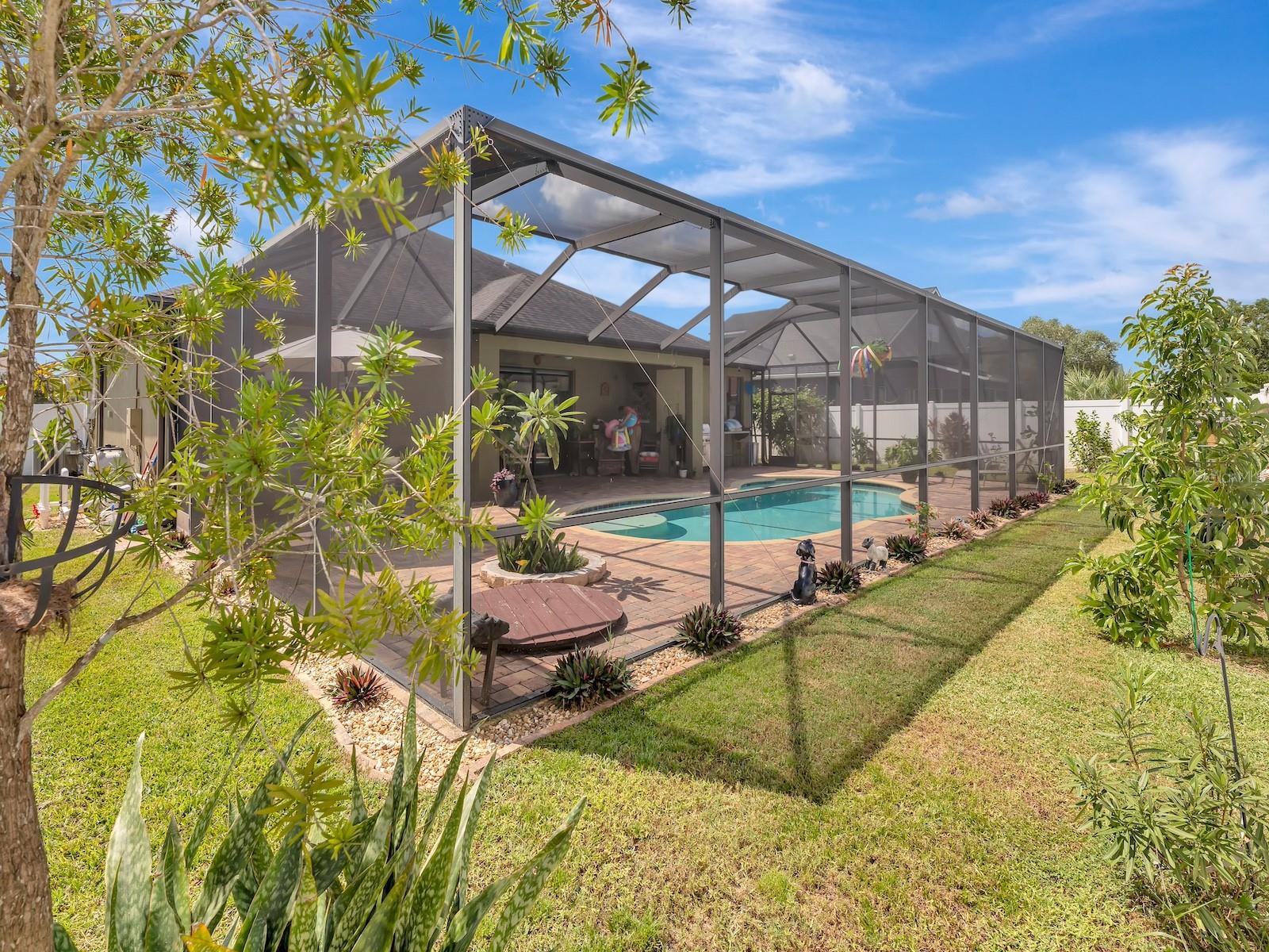 WALDEN POINTE - Residential