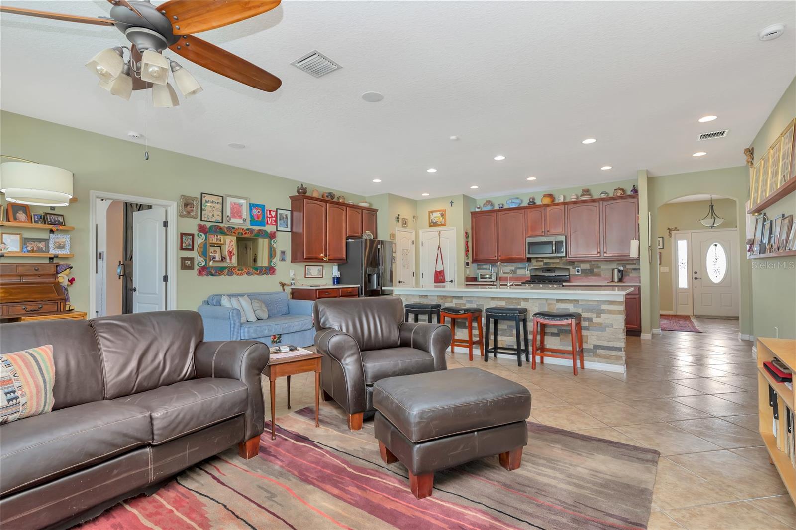 WALDEN POINTE - Residential