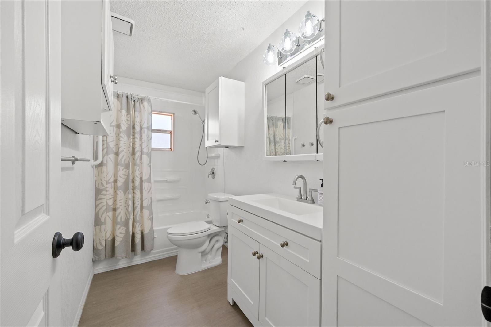 NORTH BAYPORT REP UNREC - Residential