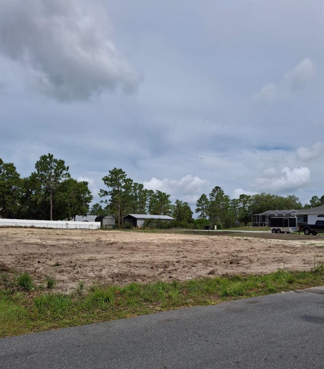 Must Sell! Amazing .46 cleared lot with electricity services available along the street frontage. New homes are on the street and more are on the way. Build your dream home today or invest in your future! Located in the Royal Highlands subdivision in Hernando County. Welcome to your own piece of the Sunshine State . This lot is close to the famous Weeki Wachee springs, forests, preserves, and the waters of the Gulf coast. Go hiking, biking, riding, boating and more. Shopping, dining, and entertainment are all nearby. Easy access to US 19, US 98 and the Suncoast Parkway make Ocala, Orlando, and the Tampa Bay area all an easy commute. Buy this 0.46 acre lot today for a quick cash price of $54,900 It won't last !! With nearby properties on the market! and is ready for you to build your dream home.