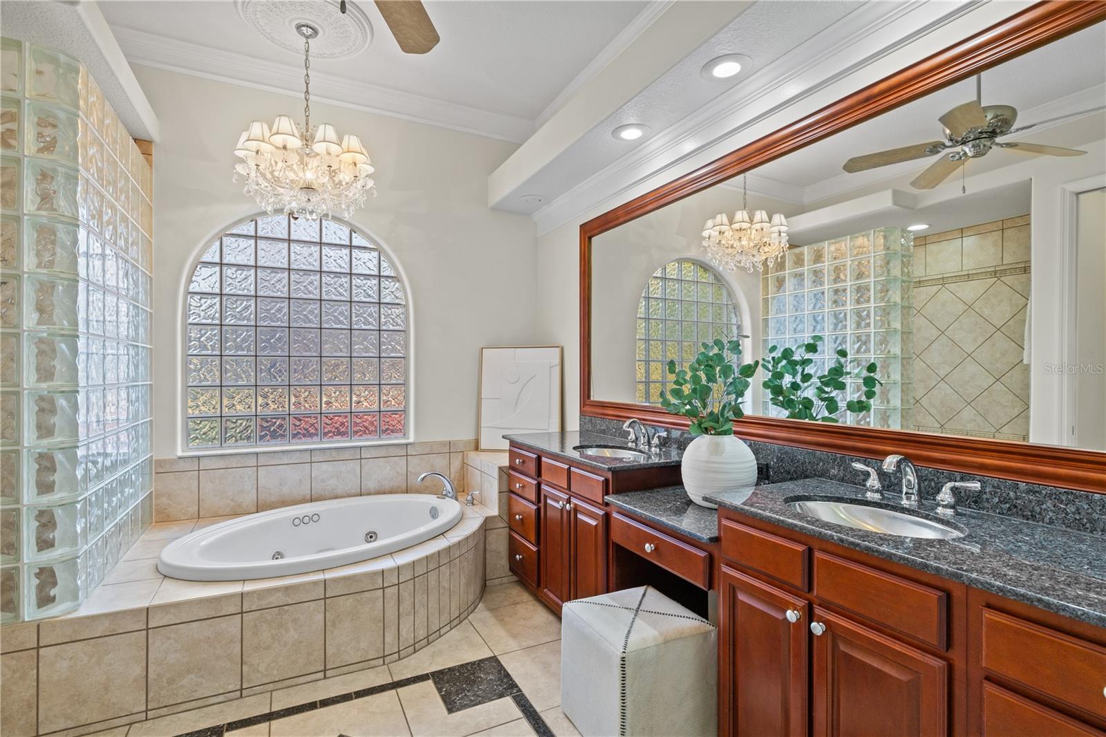 MILL CREEK PH VI - Residential