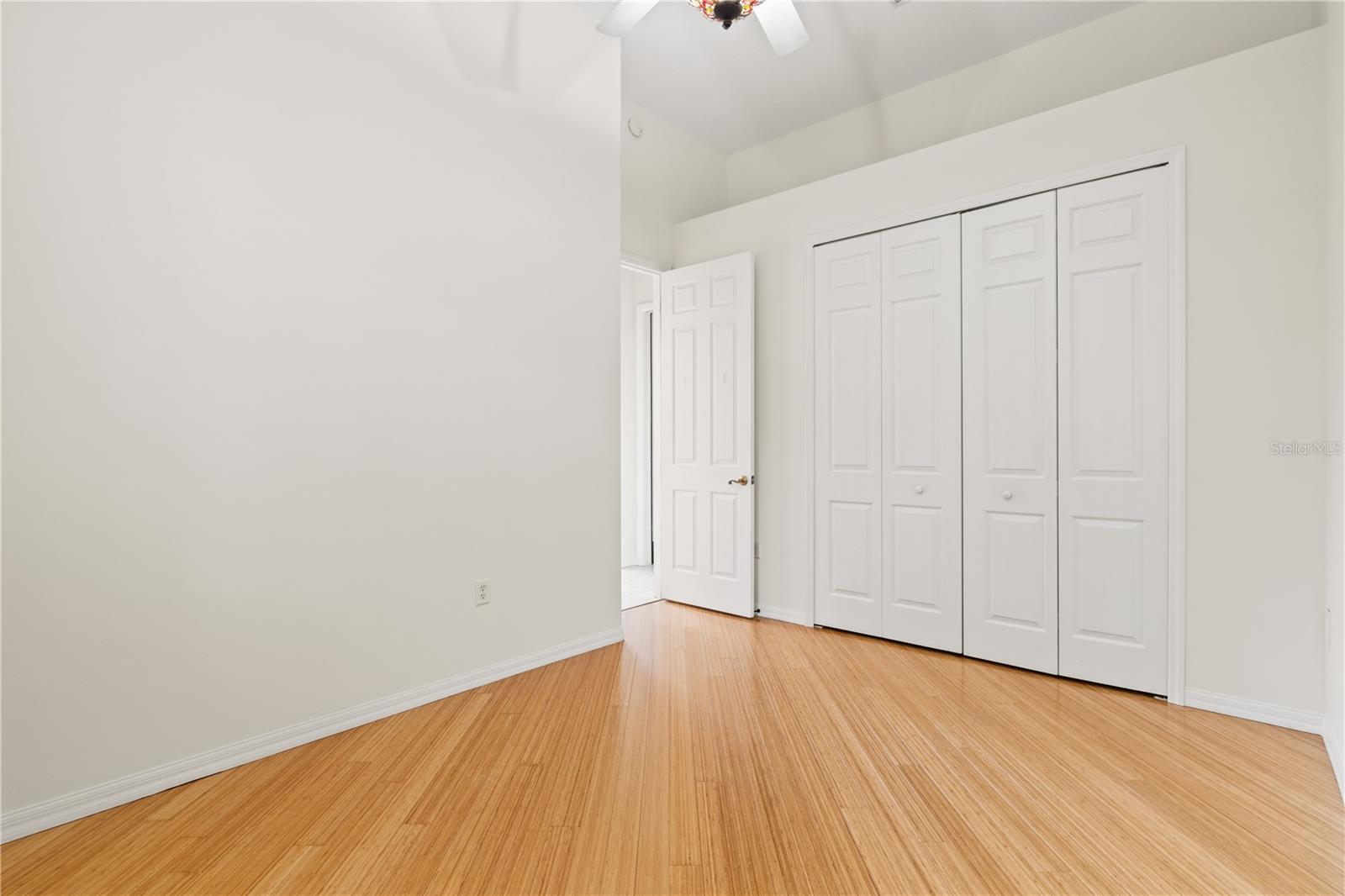 MILL CREEK PH VI - Residential