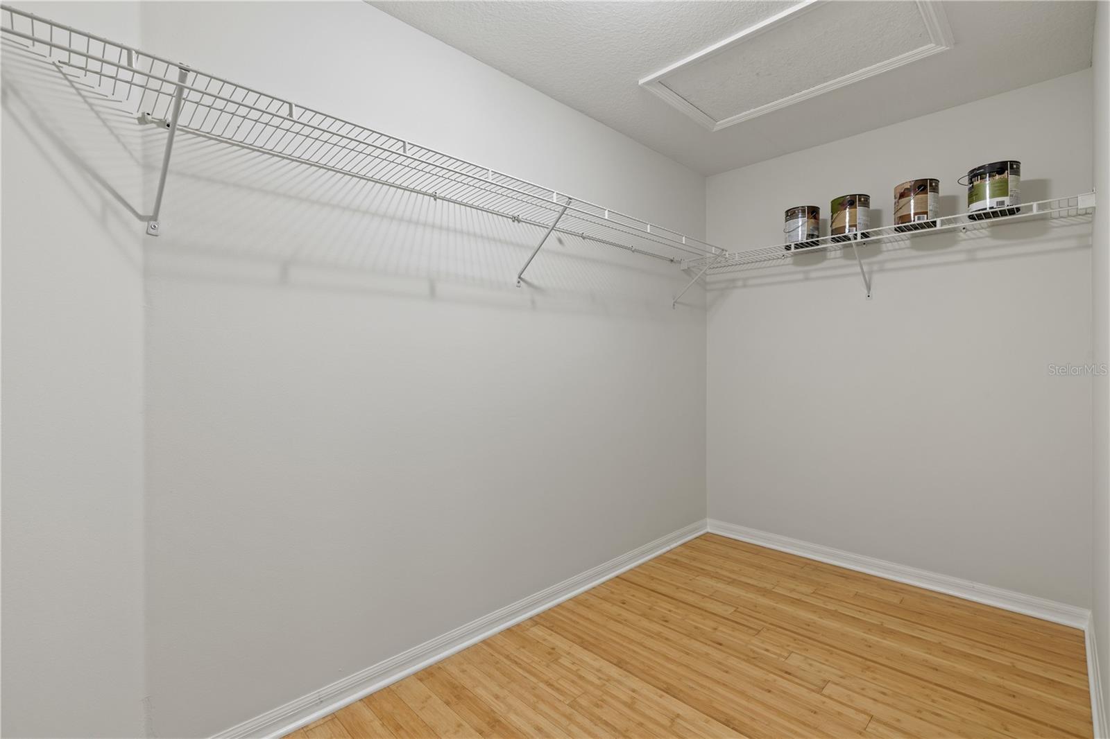 MILL CREEK PH VI - Residential